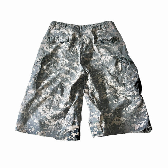 Digital Camo Cargo Cropped Shorts